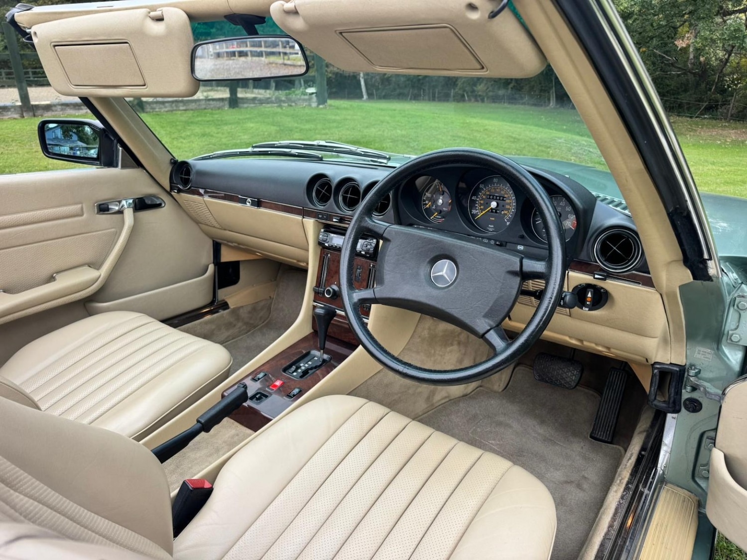 Used Mercedes-Benz SL 1988 for sale - 76324842: Photo 8