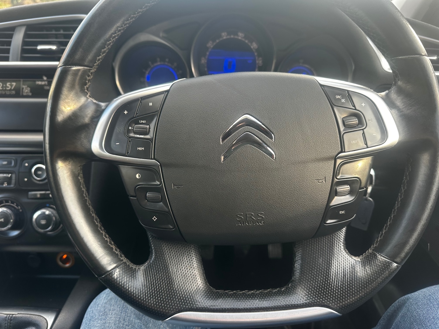 Used Citroen C4 2011 for sale - 76960245: Photo 10