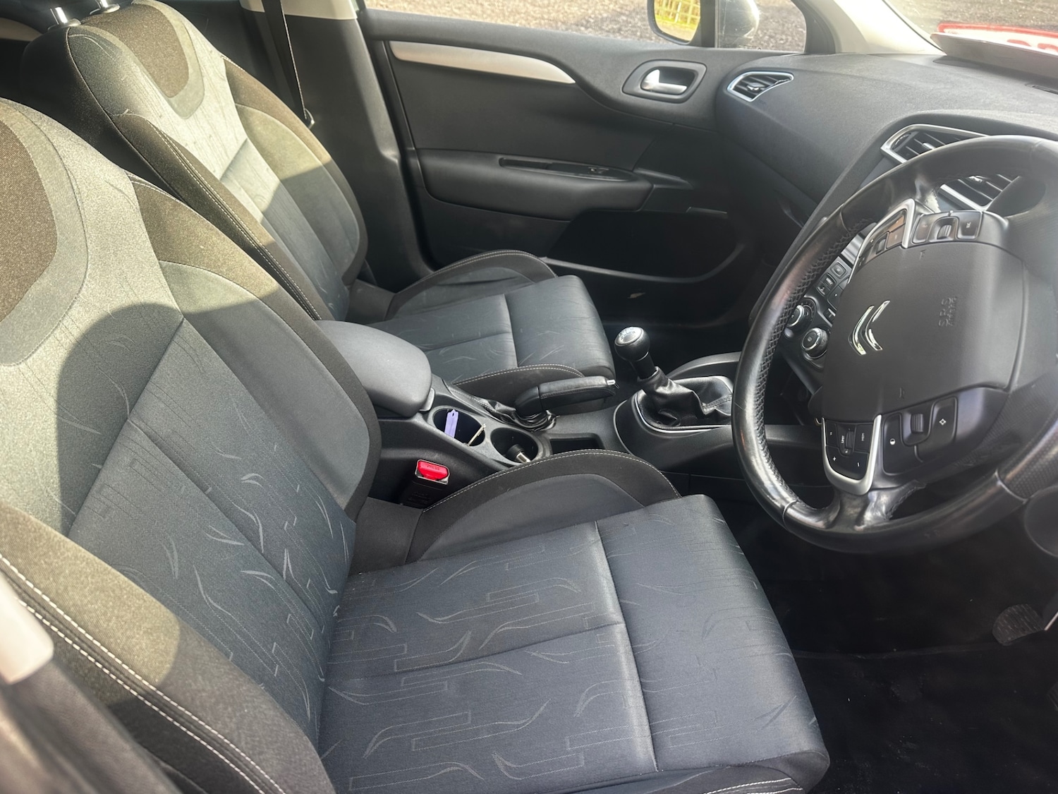 Used Citroen C4 2011 for sale - 76960245: Photo 16