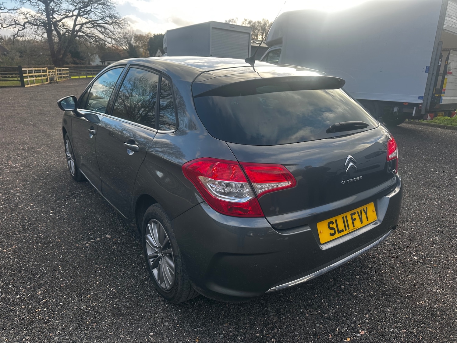 Used Citroen C4 2011 for sale - 76960245: Photo 5