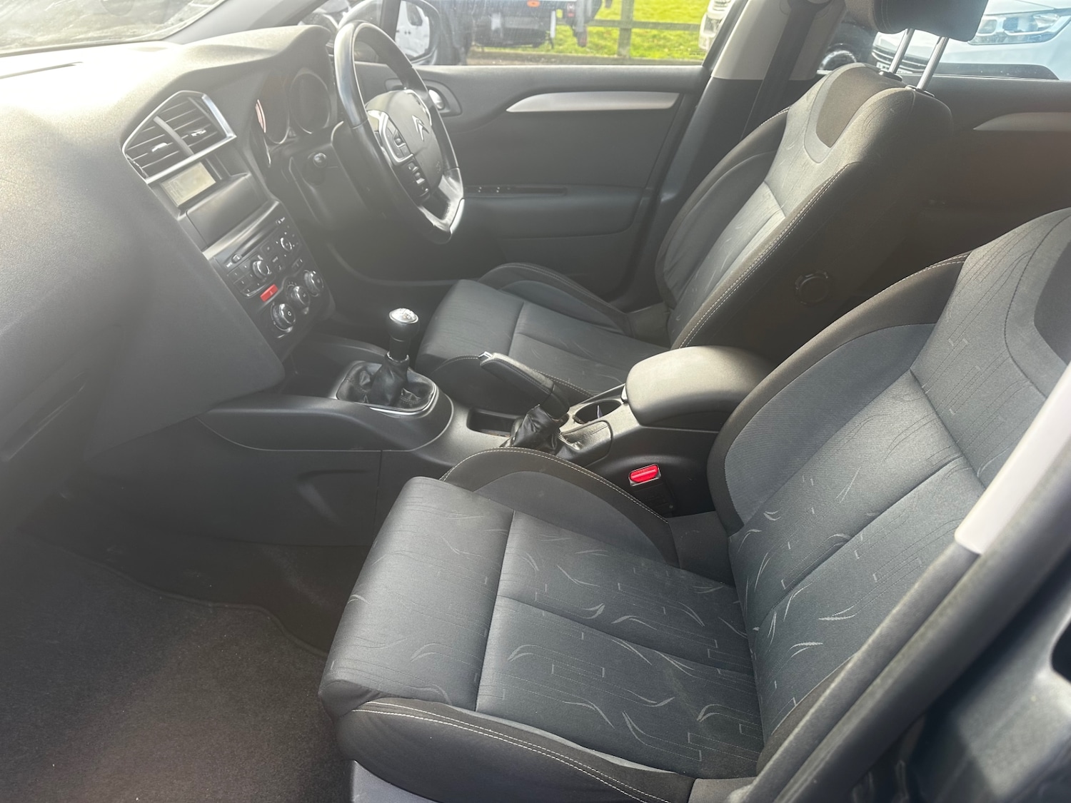 Used Citroen C4 2011 for sale - 76960245: Photo 8