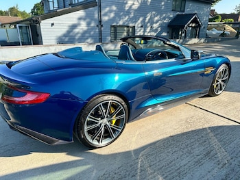 Used Aston Martin Vanquish 2013 for sale - 76794081: Photo