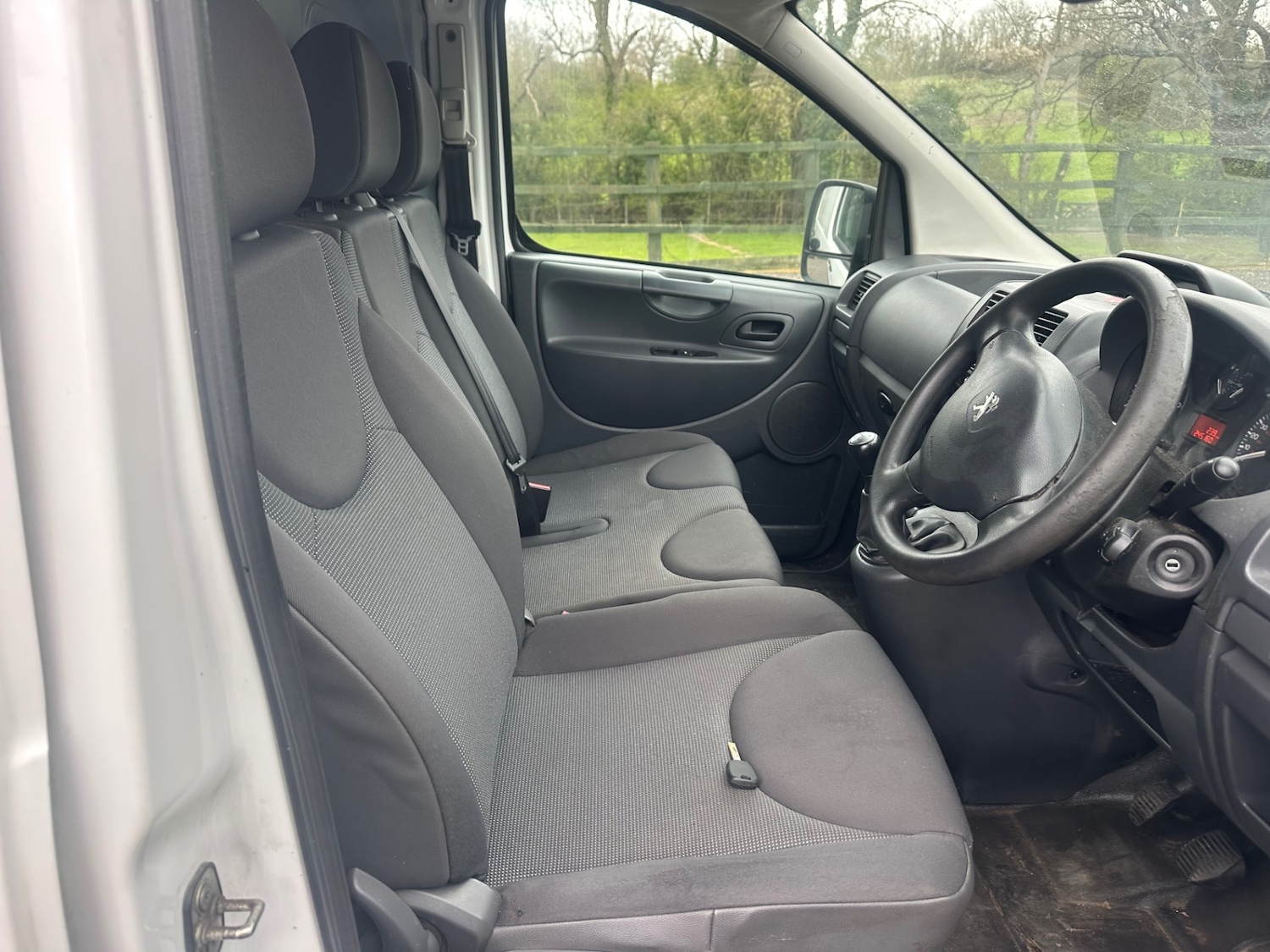 Used Peugeot Expert 2016 for sale - 78079169: Photo 11