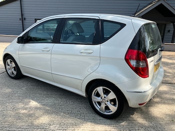 Used Mercedes-Benz A-Class 2012 for sale - 79168261: Photo