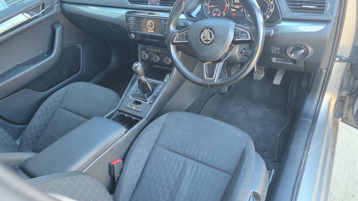 Used Skoda Superb 2015 for sale - 77179389: Photo 8