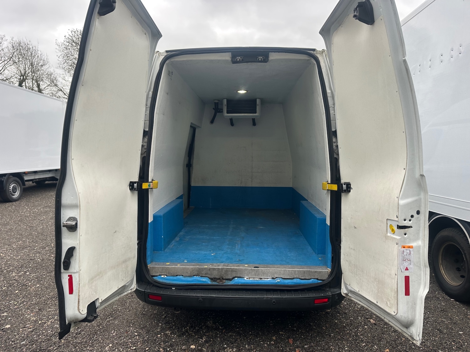 Used Ford Transit Custom 2016 for sale - 77946045: Photo 2