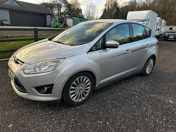 2011 (60) - 1.6 Titanium 5dr