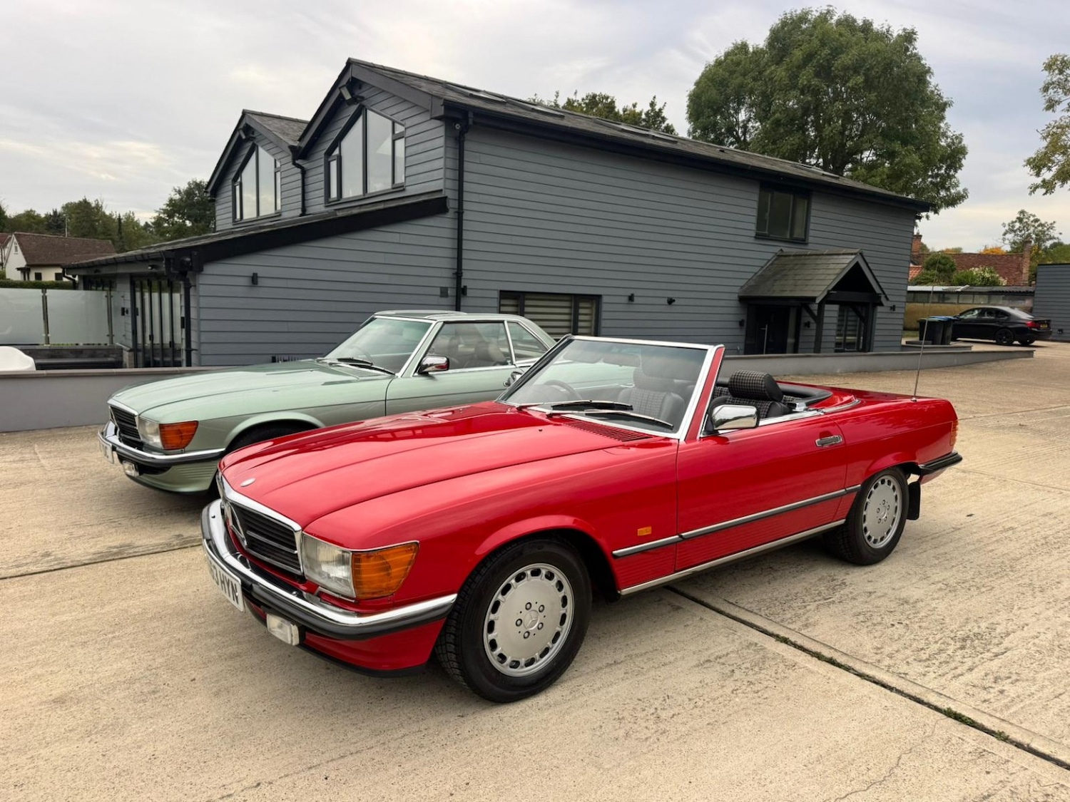 Used Mercedes-Benz SL 1987 for sale - 76324795: Photo 2