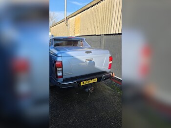 Used Isuzu D-Max 2016 for sale - 77262235: Photo