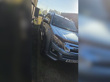 Used Isuzu D-Max 2016 for sale - 77262235: Photo