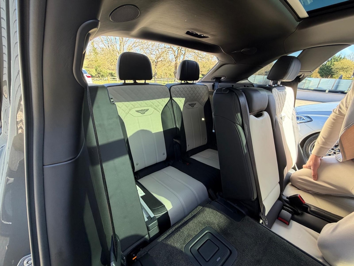 Used Bentley Bentayga 2022 for sale - 78054300: Photo 11