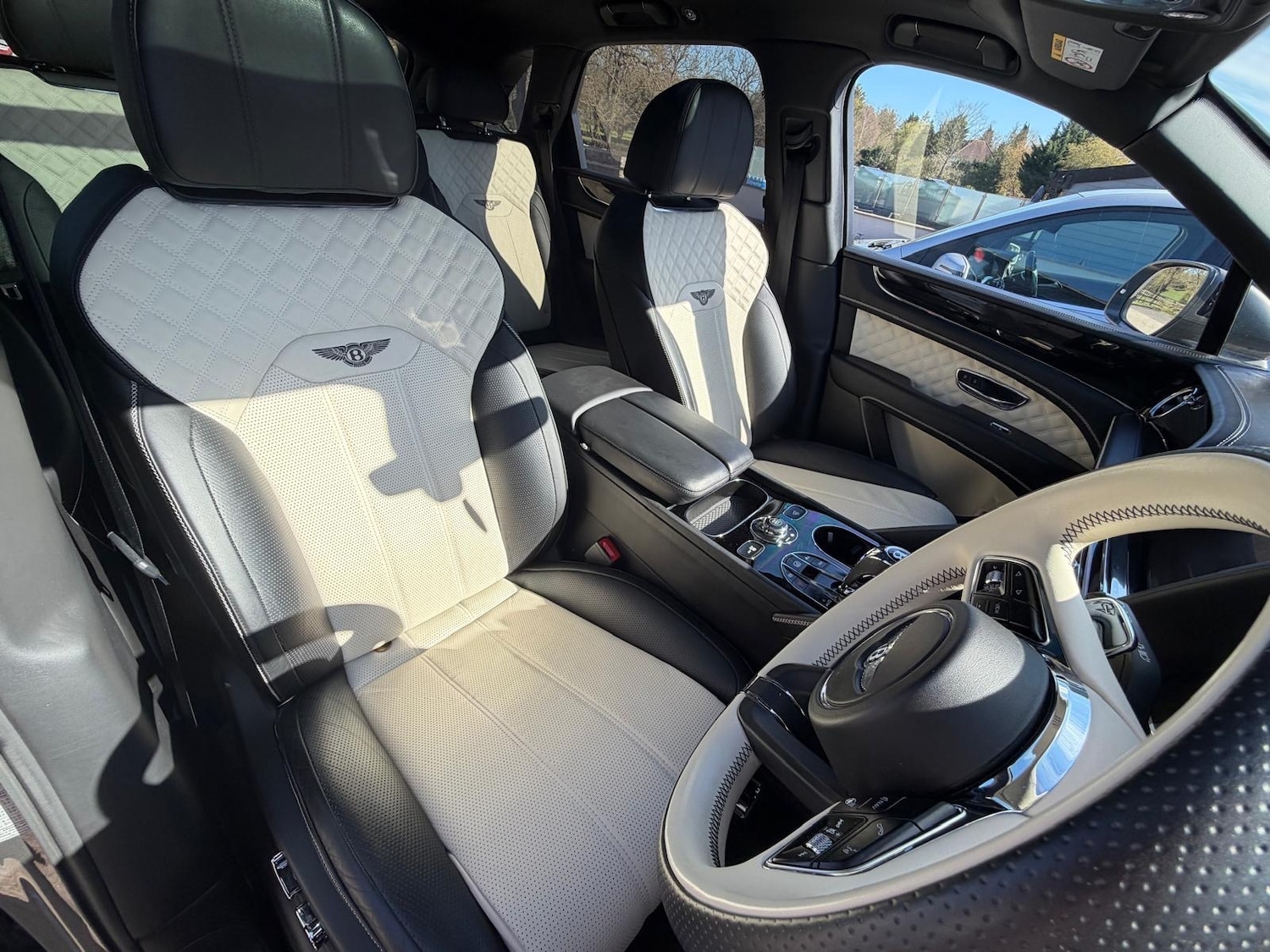 Used Bentley Bentayga 2022 for sale - 78054300: Photo 13