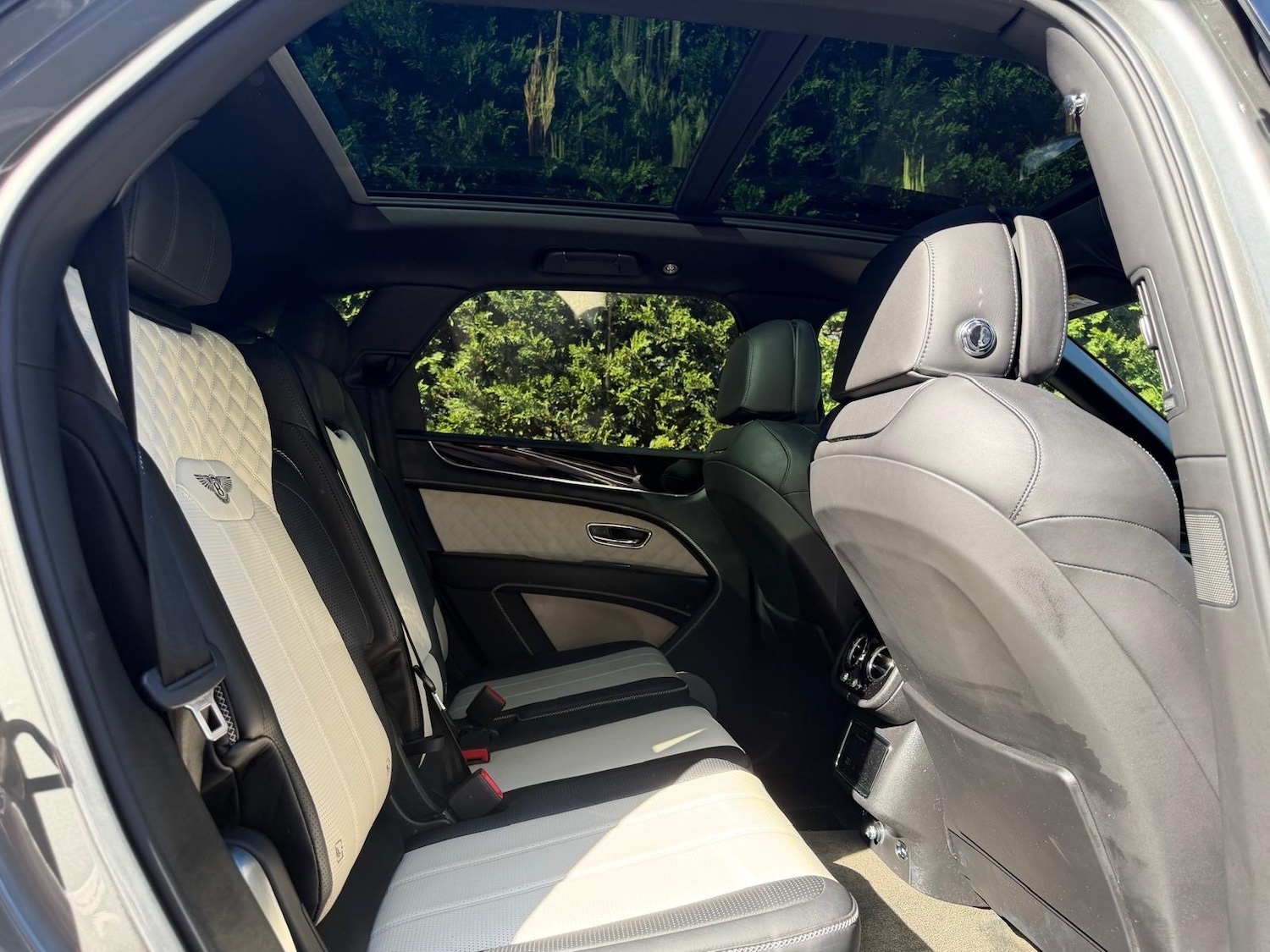 Used Bentley Bentayga 2022 for sale - 78054300: Photo 15