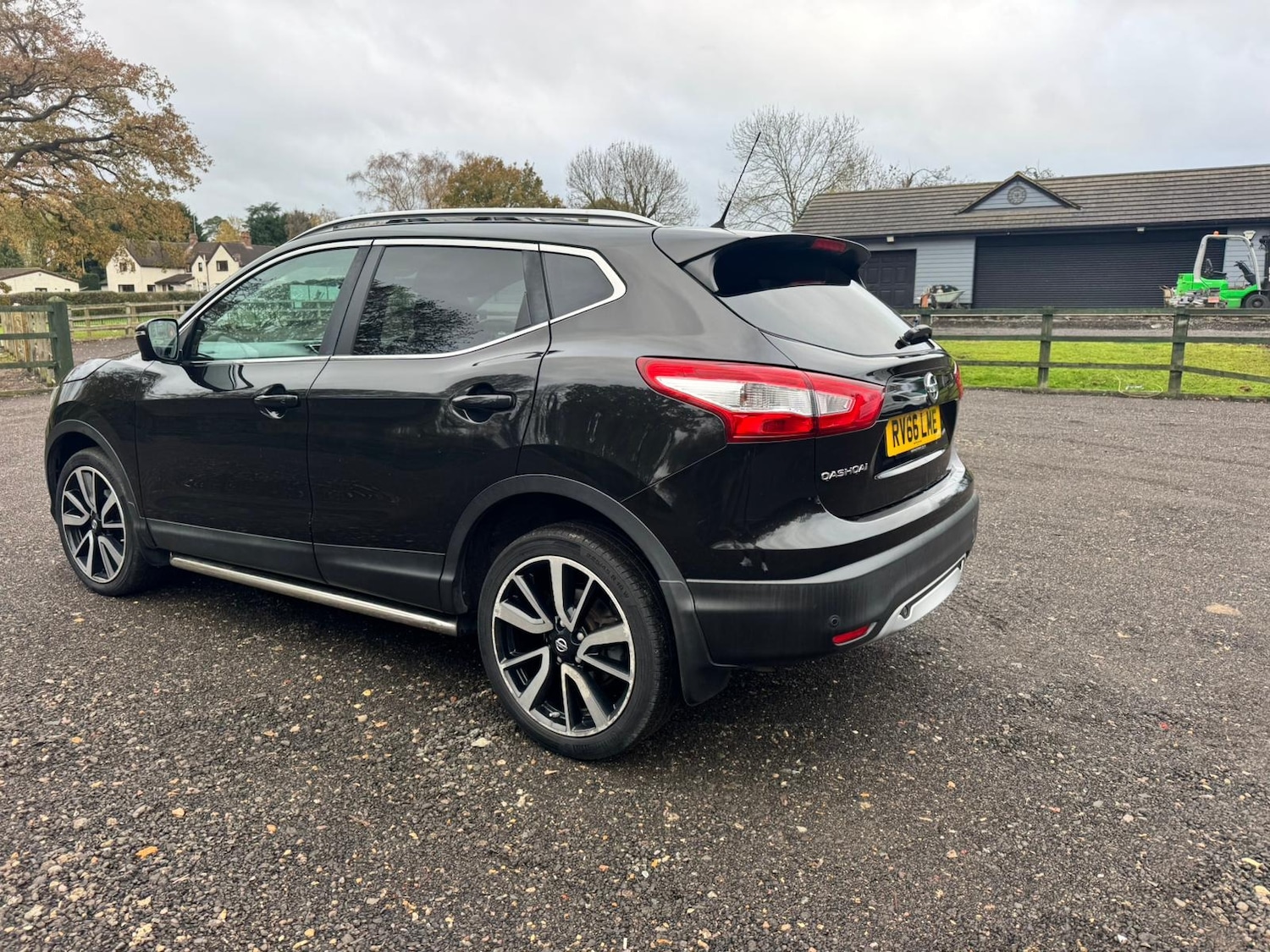 Used Nissan Qashqai 2016 for sale - 76821227: Photo 8