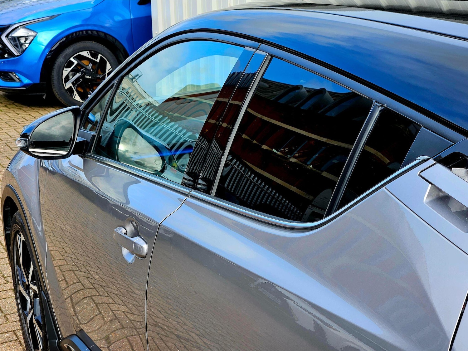 Used Toyota C-HR 2017 for sale - 77646152: Photo 11