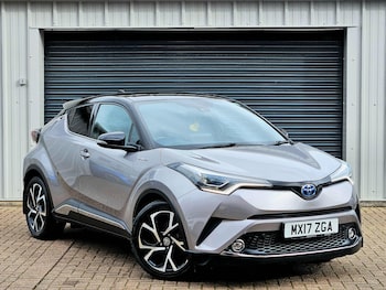 Used Toyota C-HR 2017 for sale - 77646152: Photo