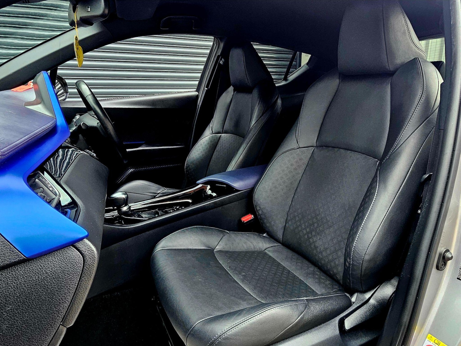 Used Toyota C-HR 2017 for sale - 77646152: Photo 21