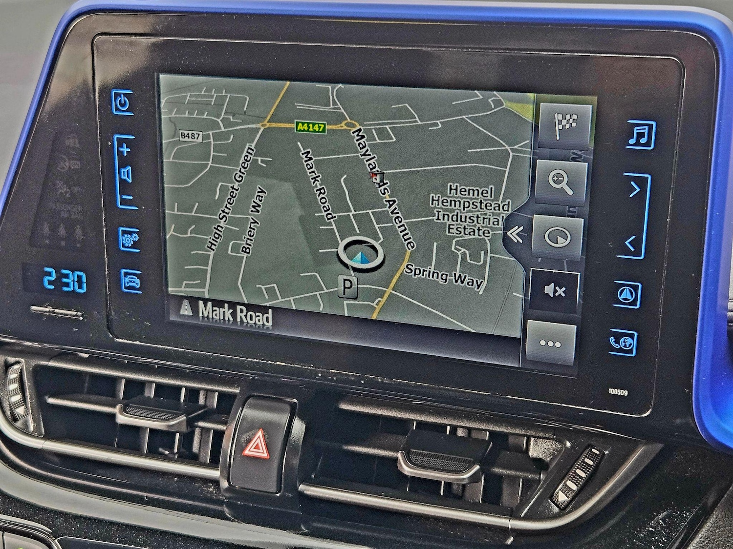 Used Toyota C-HR 2017 for sale - 77646152: Photo 25