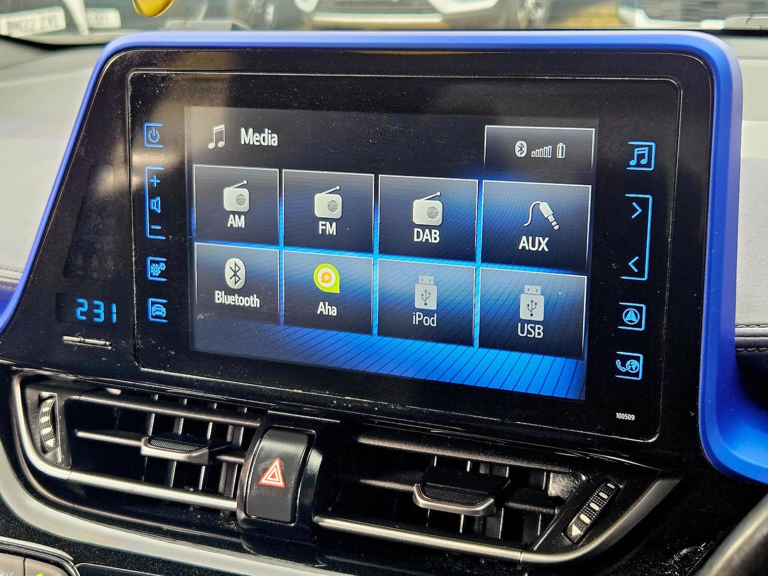 Used Toyota C-HR 2017 for sale - 77646152: Photo 32