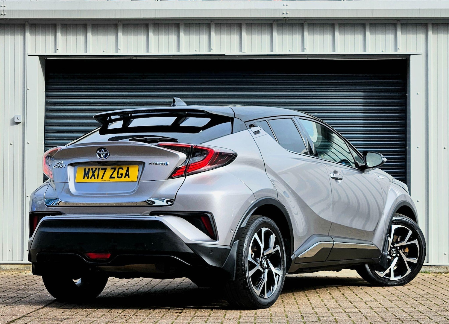 Used Toyota C-HR 2017 for sale - 77646152: Photo 7