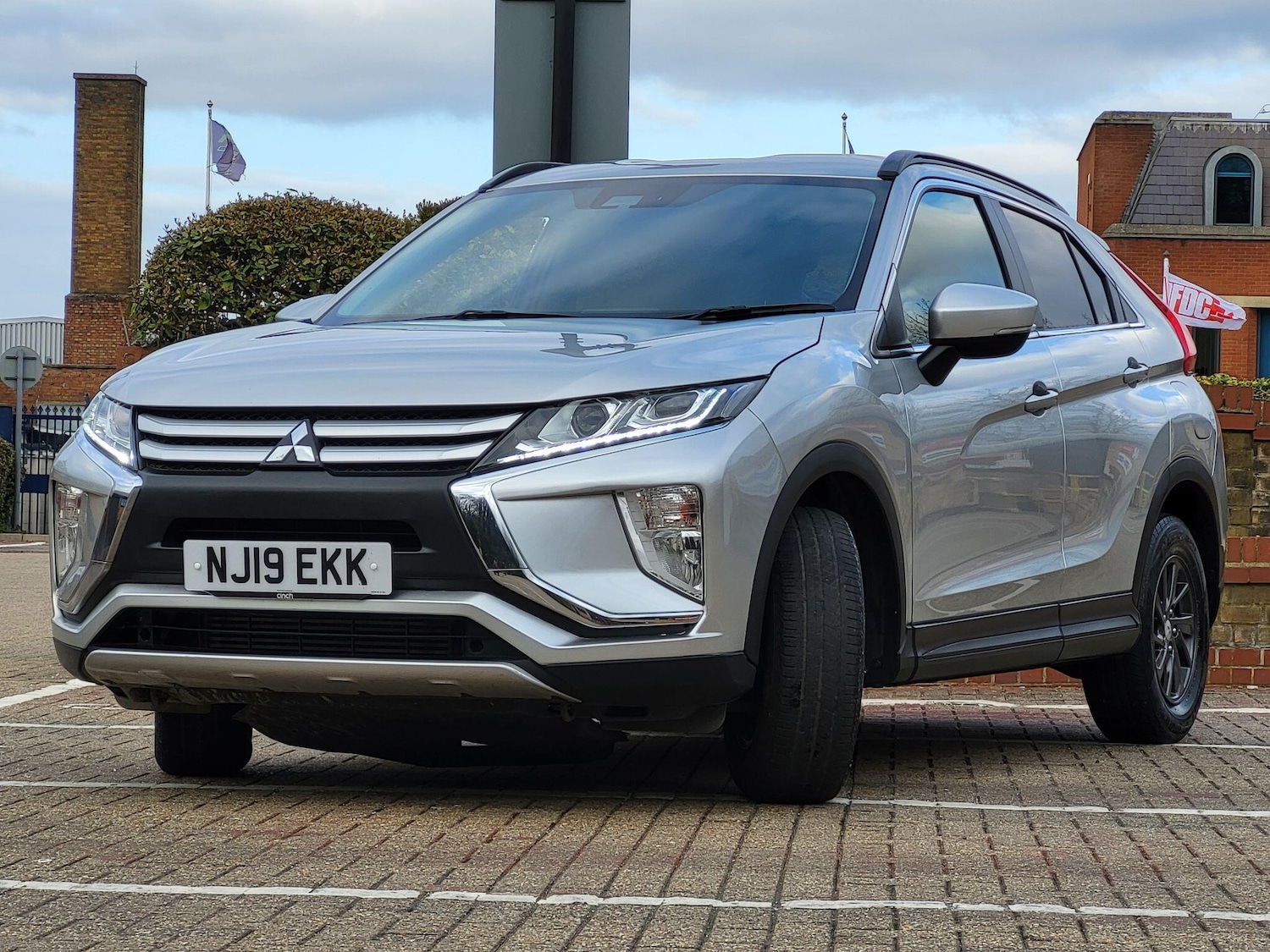 Used Mitsubishi Eclipse Cross 2019 for sale - 78072898: Photo 2