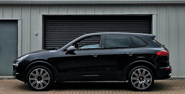 Used Porsche Cayenne 2017 for sale - 76228041: Photo 10