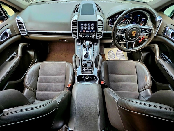 Used Porsche Cayenne 2017 for sale - 76228041: Photo 19