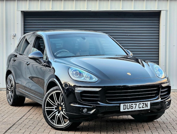 Used Porsche Cayenne 2017 for sale - 76228041: Photo 1