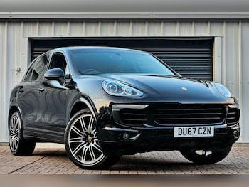 Used Porsche Cayenne 2017 for sale - 76228041: Photo 3