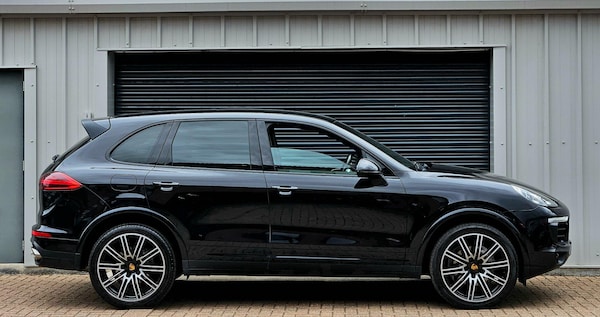 Used Porsche Cayenne 2017 for sale - 76228041: Photo 9