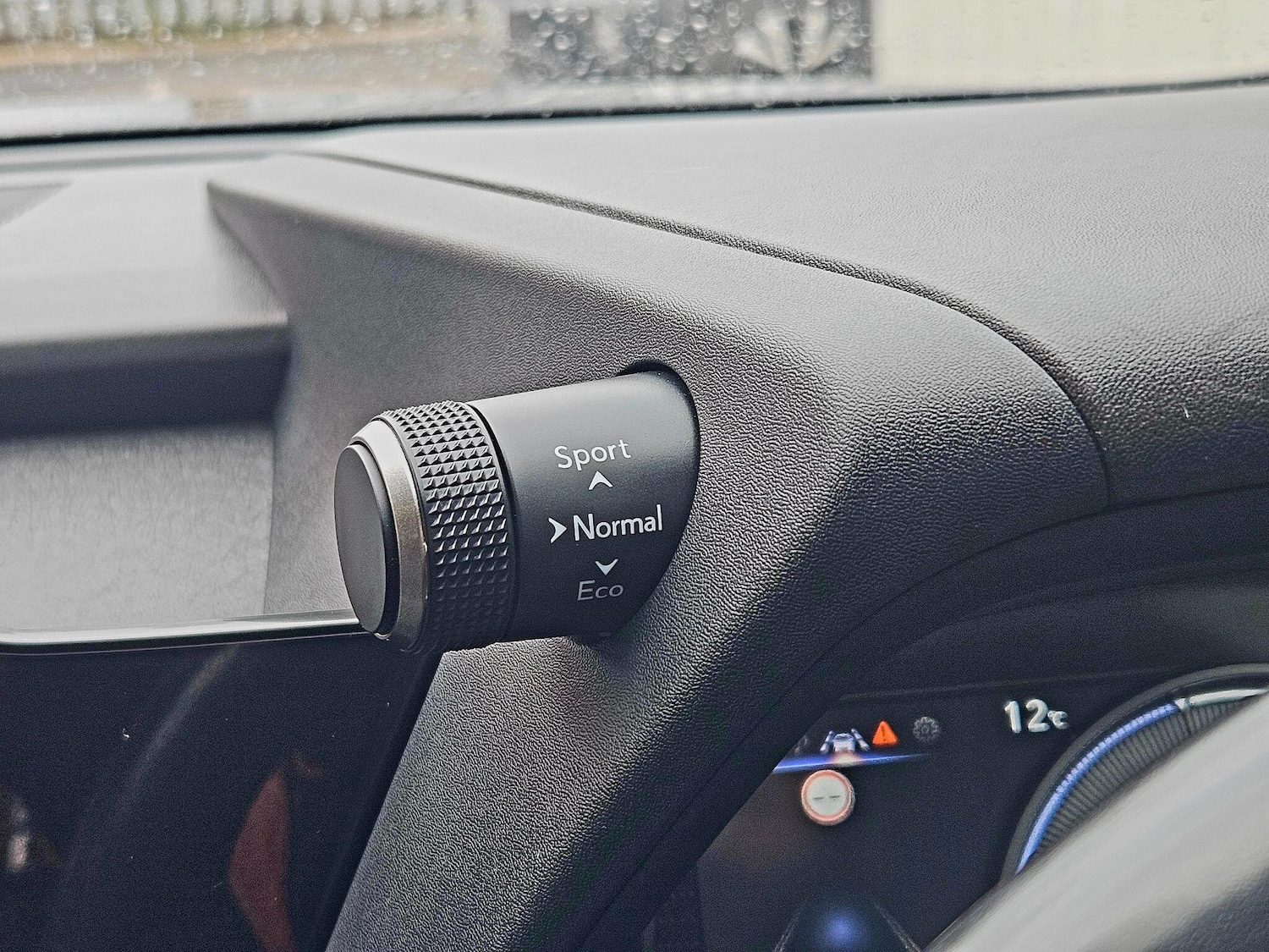 Used Lexus UX 2023 for sale - 76370539: Photo 21