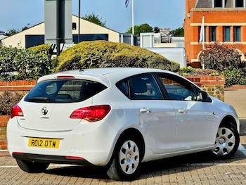 Used Vauxhall Astra 2012 for sale - 78981972: Photo