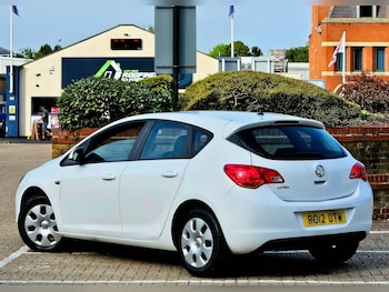 Used Vauxhall Astra 2012 for sale - 78981972: Photo