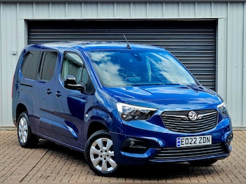 Used Vauxhall Combo Life 2022 for sale - 78648239: Photo