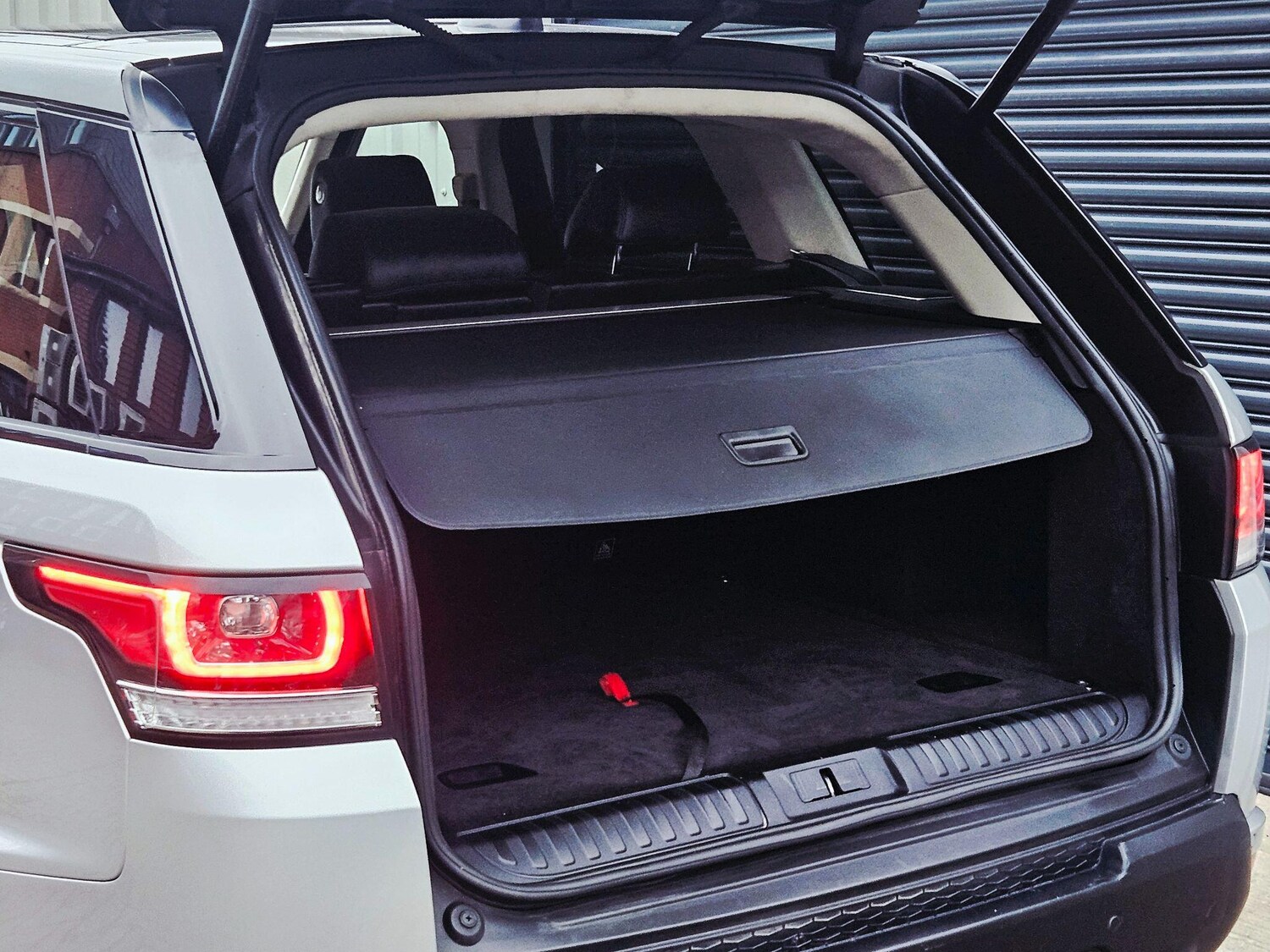 Used Land Rover Range Rover Sport 2017 for sale - 77574653: Photo 14