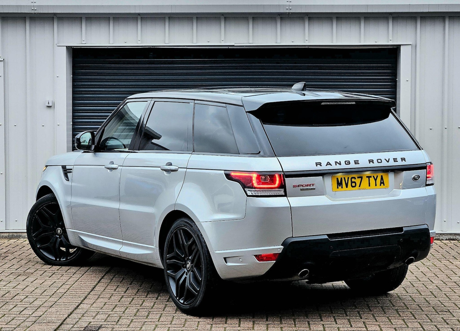 Used Land Rover Range Rover Sport 2017 for sale - 77574653: Photo 6