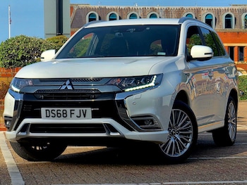 Used Mitsubishi Outlander 2018 for sale - 78685240: Photo