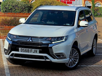 Used Mitsubishi Outlander 2018 for sale - 78685240: Photo