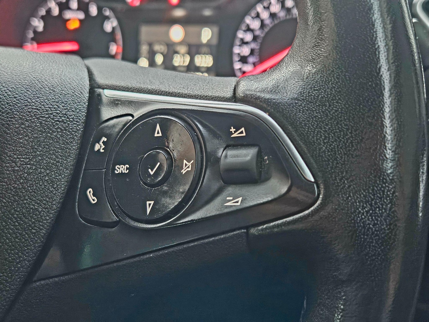 Used Vauxhall Crossland 2022 for sale - 76913866: Photo 28