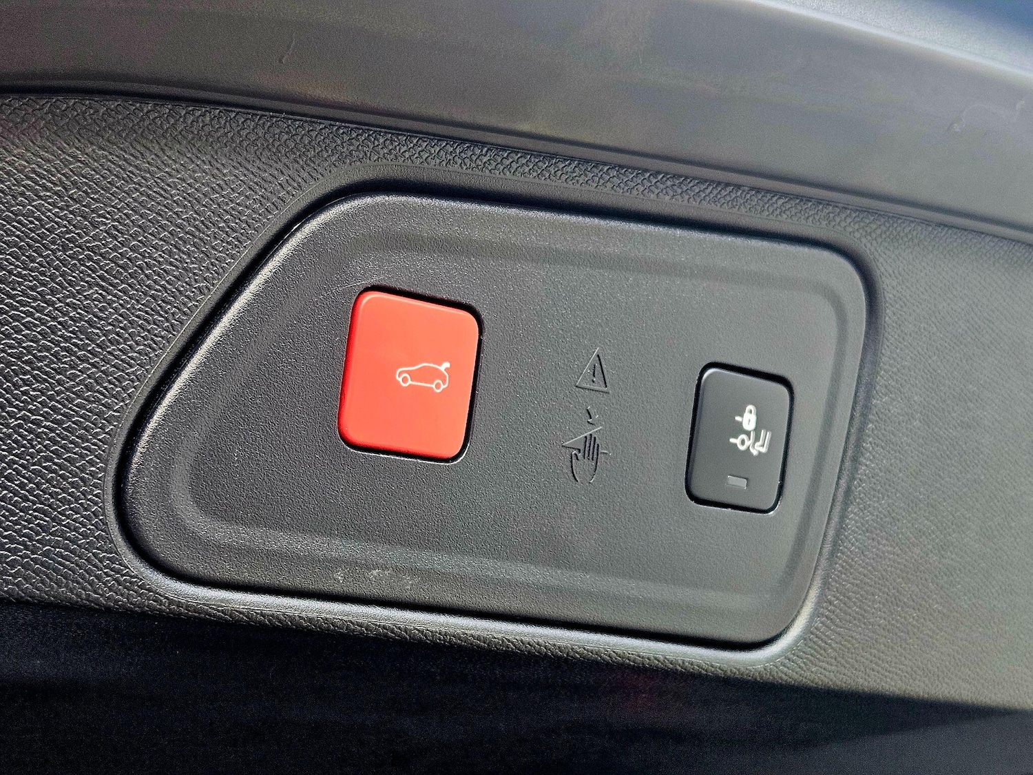 Used Peugeot 3008 2020 for sale - 77315422: Photo 15