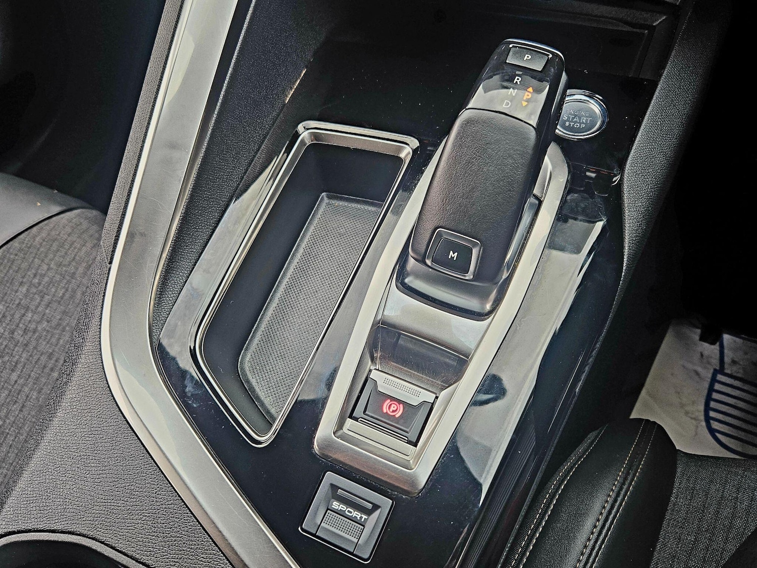 Used Peugeot 3008 2020 for sale - 77315422: Photo 24