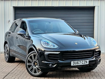 2018 (67) - Platinum Edition 3.0L V6 Diesel 5dr Tiptronic SERVICED WITH PORSCHE PARTS!