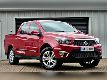 Used Ssangyong Korando Sports 2015 for sale - 76083695: Photo