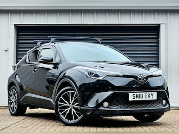 Used Toyota C-HR 2018 for sale - 77495902: Photo