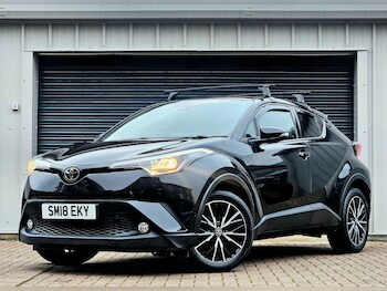 Used Toyota C-HR 2018 for sale - 77495902: Photo