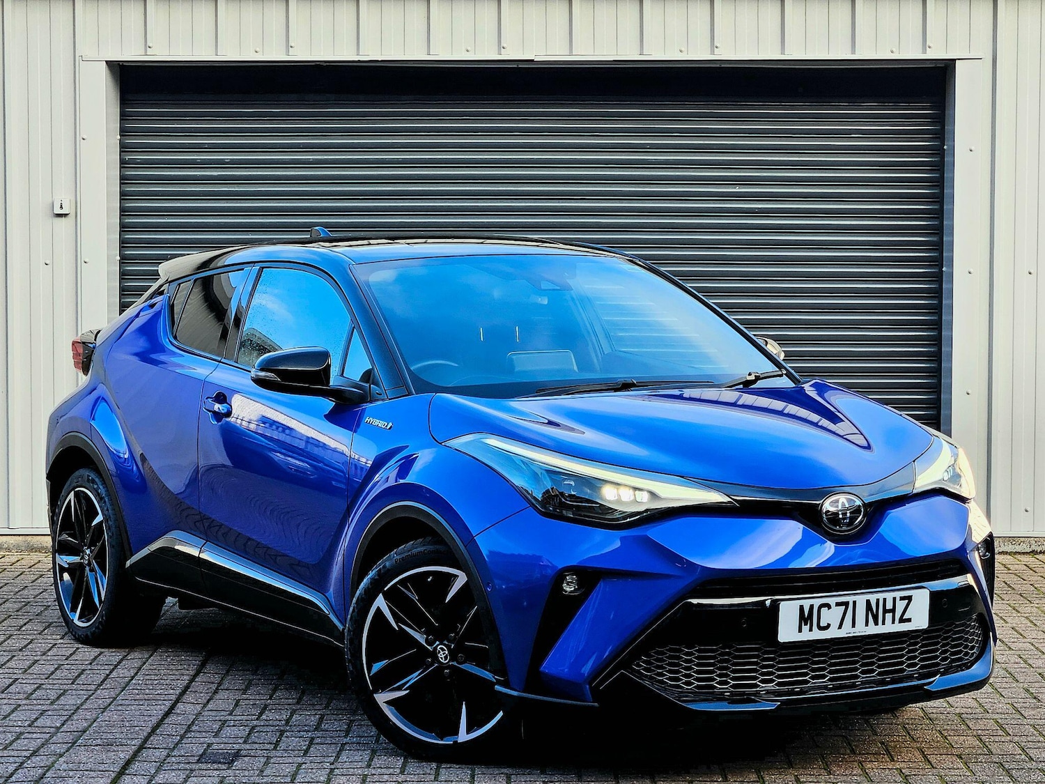 Used Toyota C-HR 2021 for sale - 76701190: Photo 1