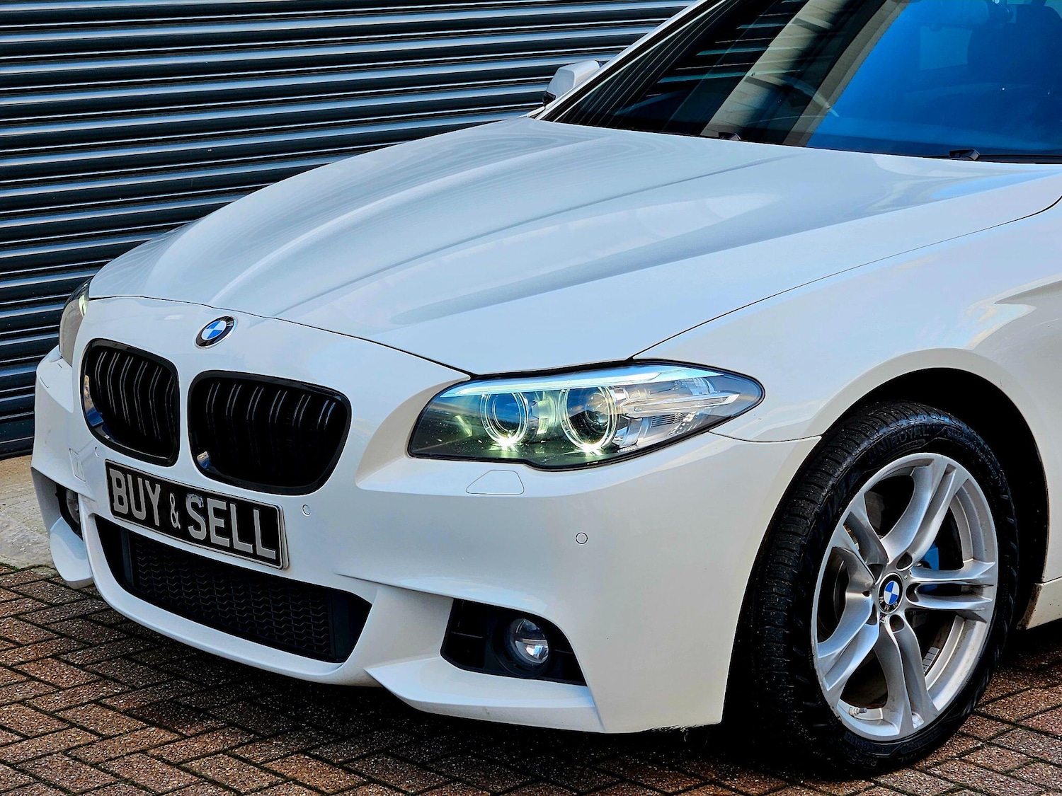 Used BMW 5 Series 2014 for sale - 76802204: Photo 11