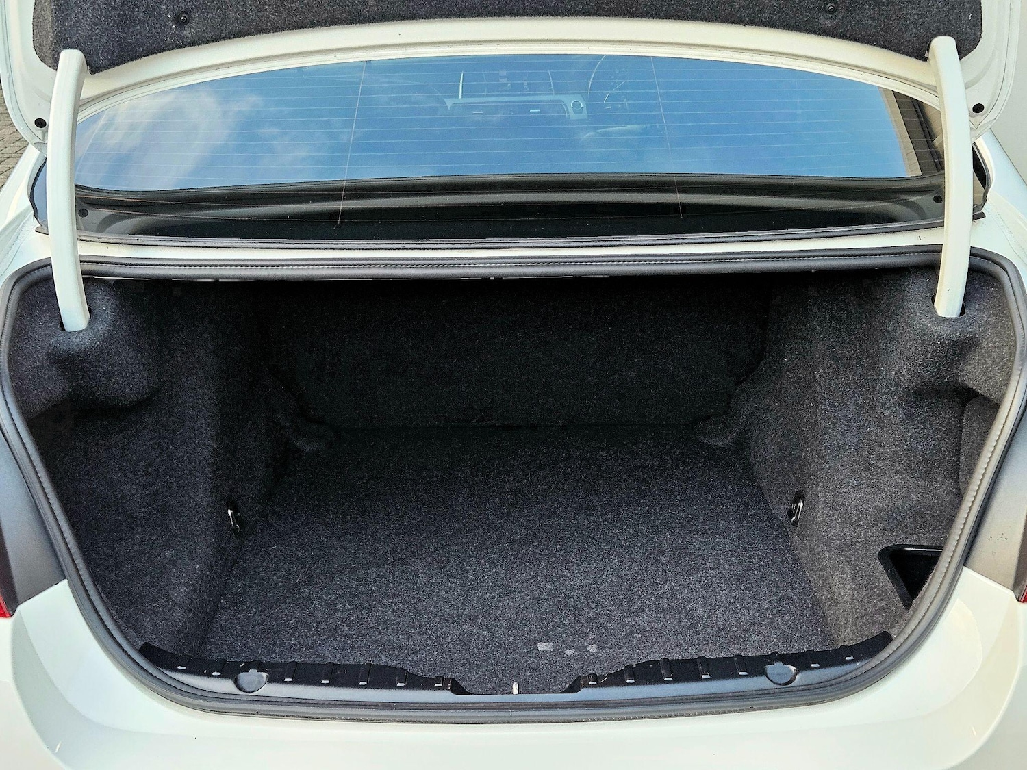 Used BMW 5 Series 2014 for sale - 76802204: Photo 14