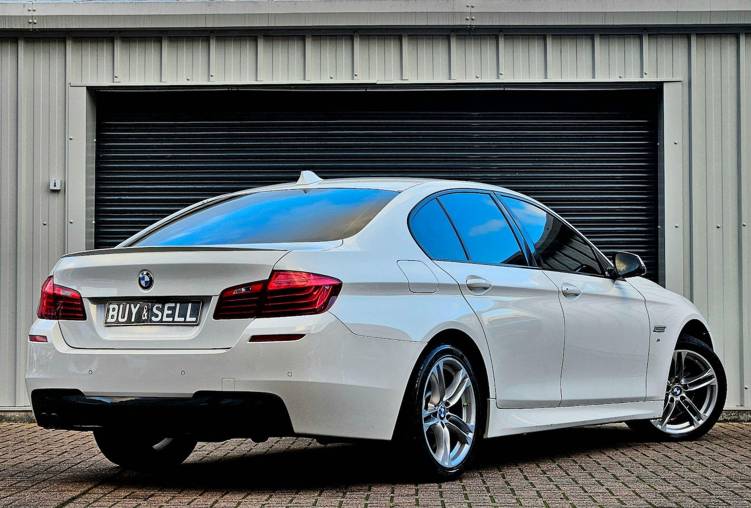 Used BMW 5 Series 2014 for sale - 76802204: Photo 9