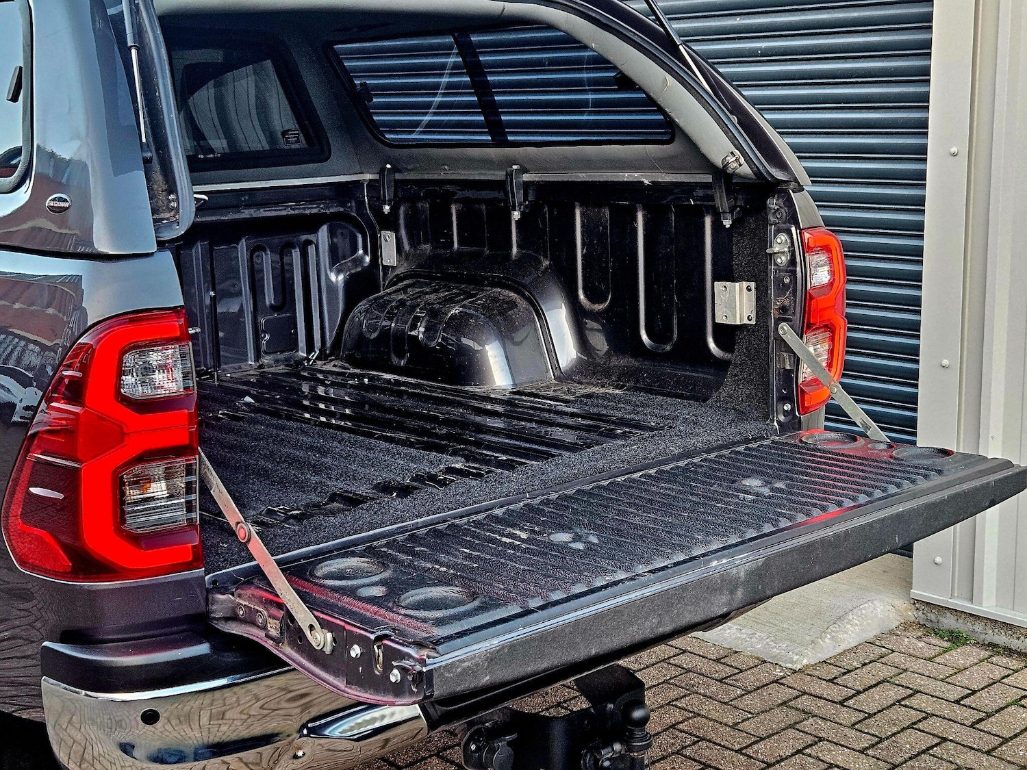 Used Toyota Hilux 2021 for sale - 77015359: Photo 16